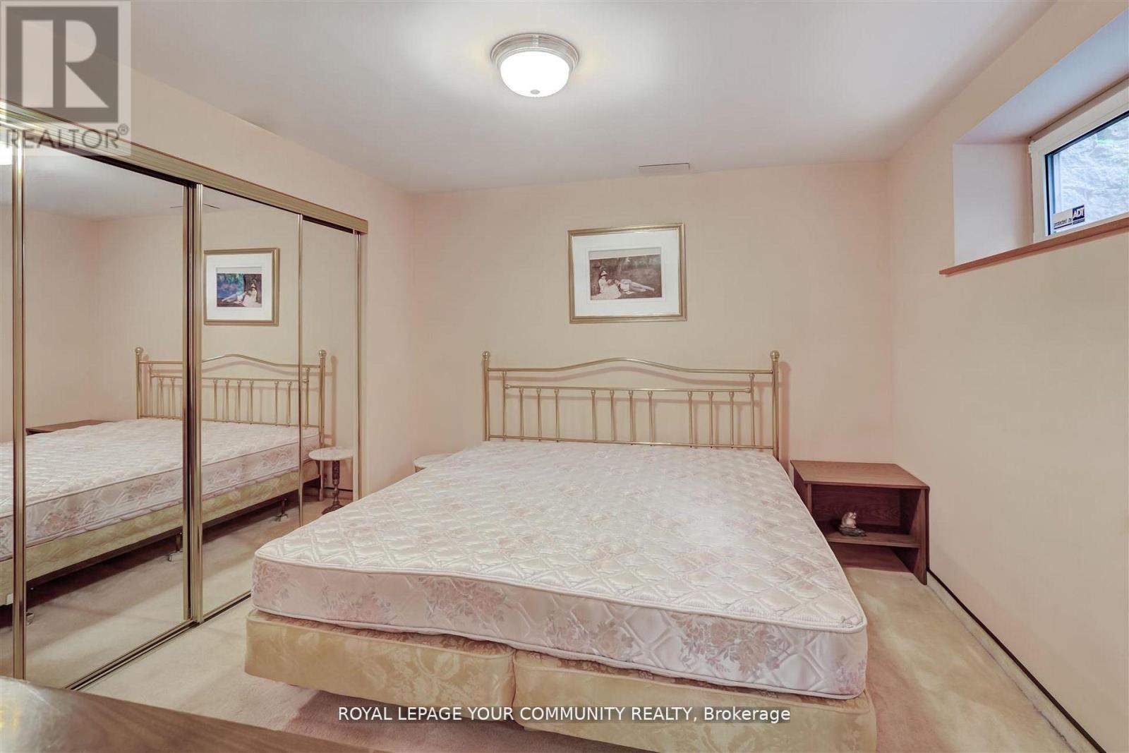 (Lower) - 19 Peacham Cres Crescent, Toronto, Ontario  M3M 1S2 - Photo 10 - W12695750