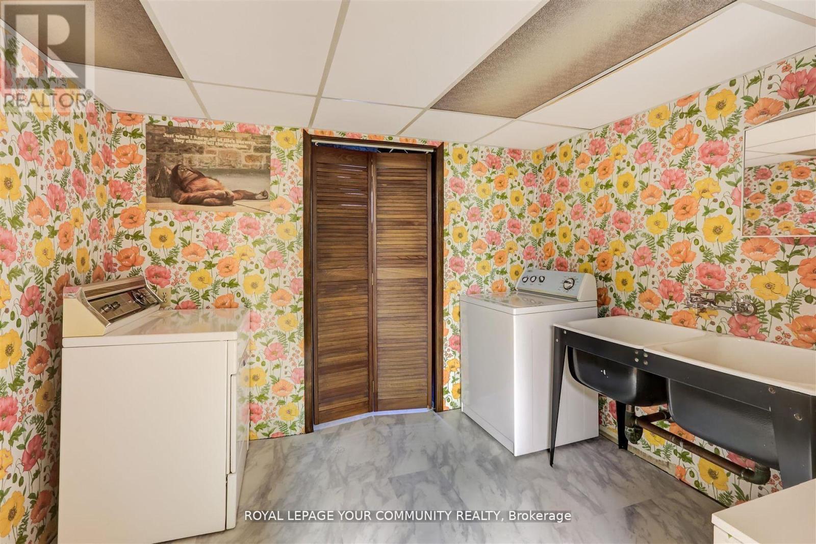 (Lower) - 19 Peacham Cres Crescent, Toronto, Ontario  M3M 1S2 - Photo 13 - W12695750