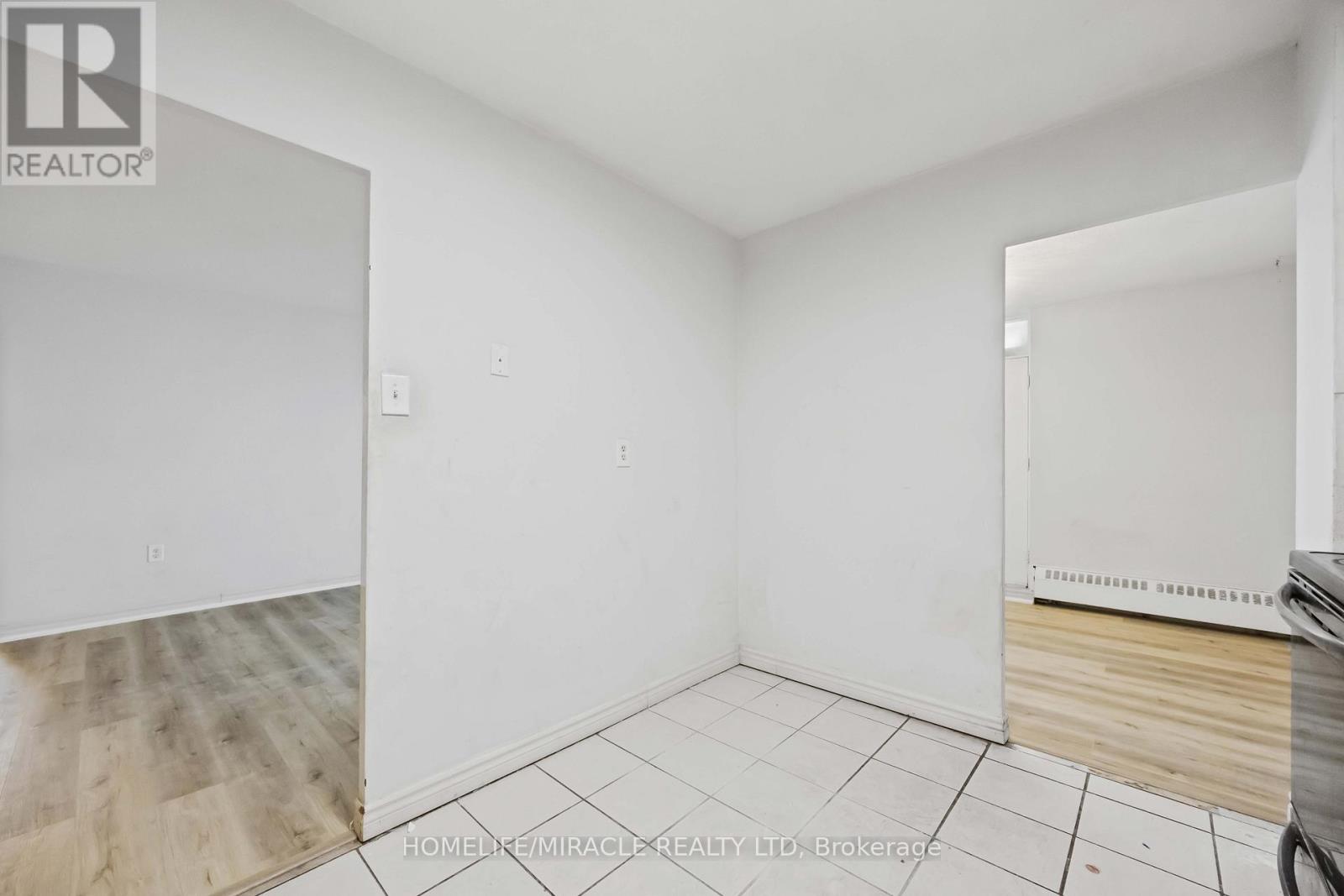 1008 - 60 Stevenson Road, Toronto, Ontario  M9V 2B4 - Photo 14 - W12695838