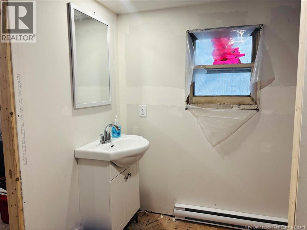 35 Pleasant Avenue, Doaktown, New Brunswick  E9C 1B5 - Photo 22 - NB132084