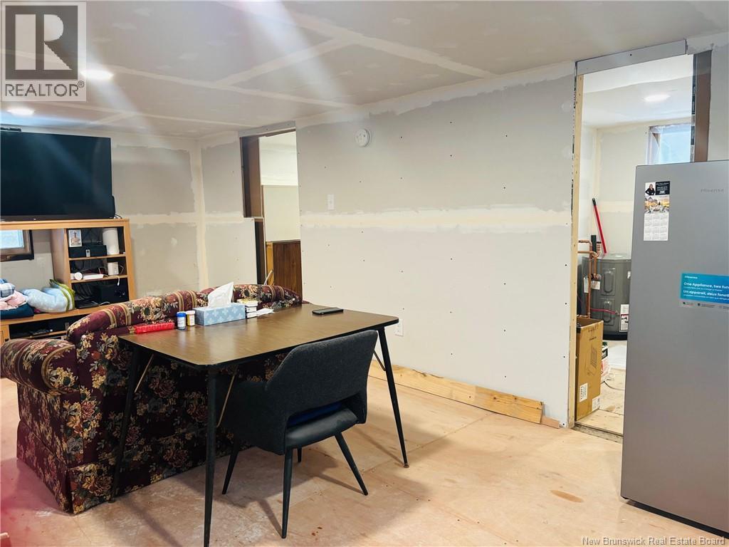 35 Pleasant Avenue, Doaktown, New Brunswick  E9C 1B5 - Photo 13 - NB132084