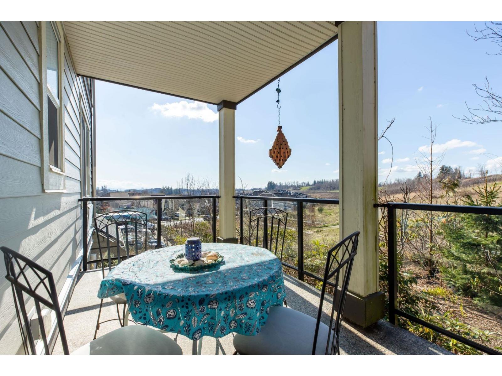 2379 Chardonnay Lane, Abbotsford, British Columbia  V4X 0A6 - Photo 12 - C8075081