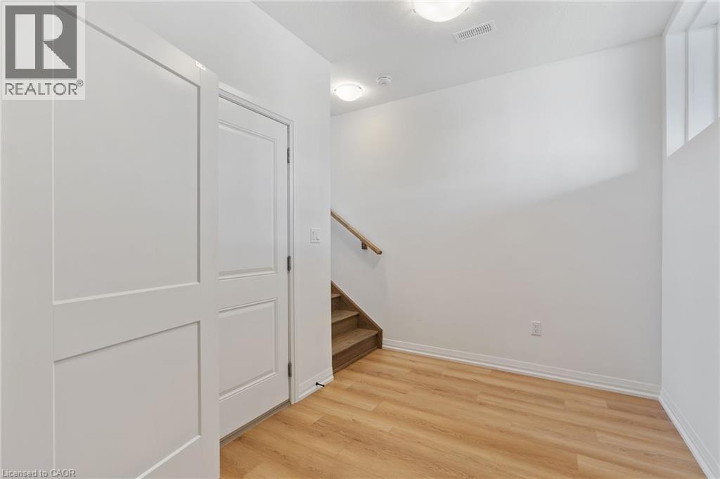 55 Tom Brown Drive Unit# 61, Paris, Ontario  N3L 0N5 - Photo 22 - 40798311