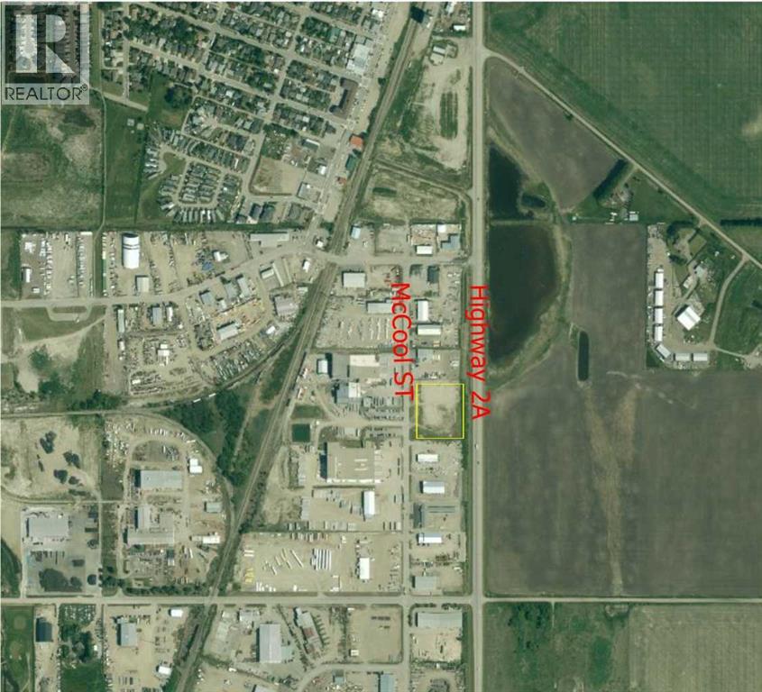 721 Mccool Street, Crossfield, Alberta T0M 0S0 - Photo 2 - A2269050