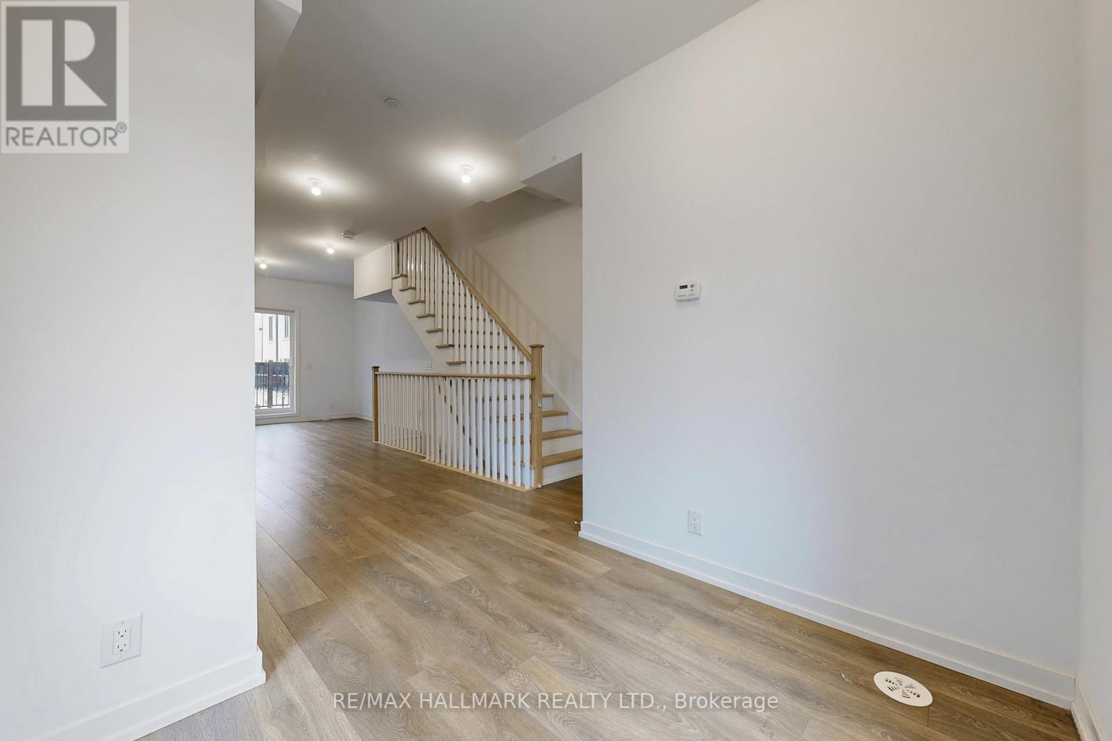 68a Tisdale Avenue, Toronto, Ontario  M4A 1C5 - Photo 11 - C12566996