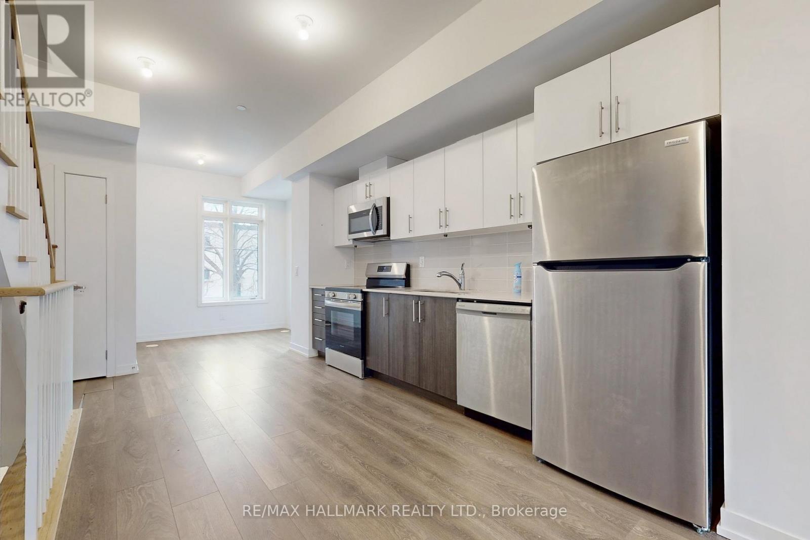 68a Tisdale Avenue, Toronto, Ontario  M4A 1C5 - Photo 10 - C12566996