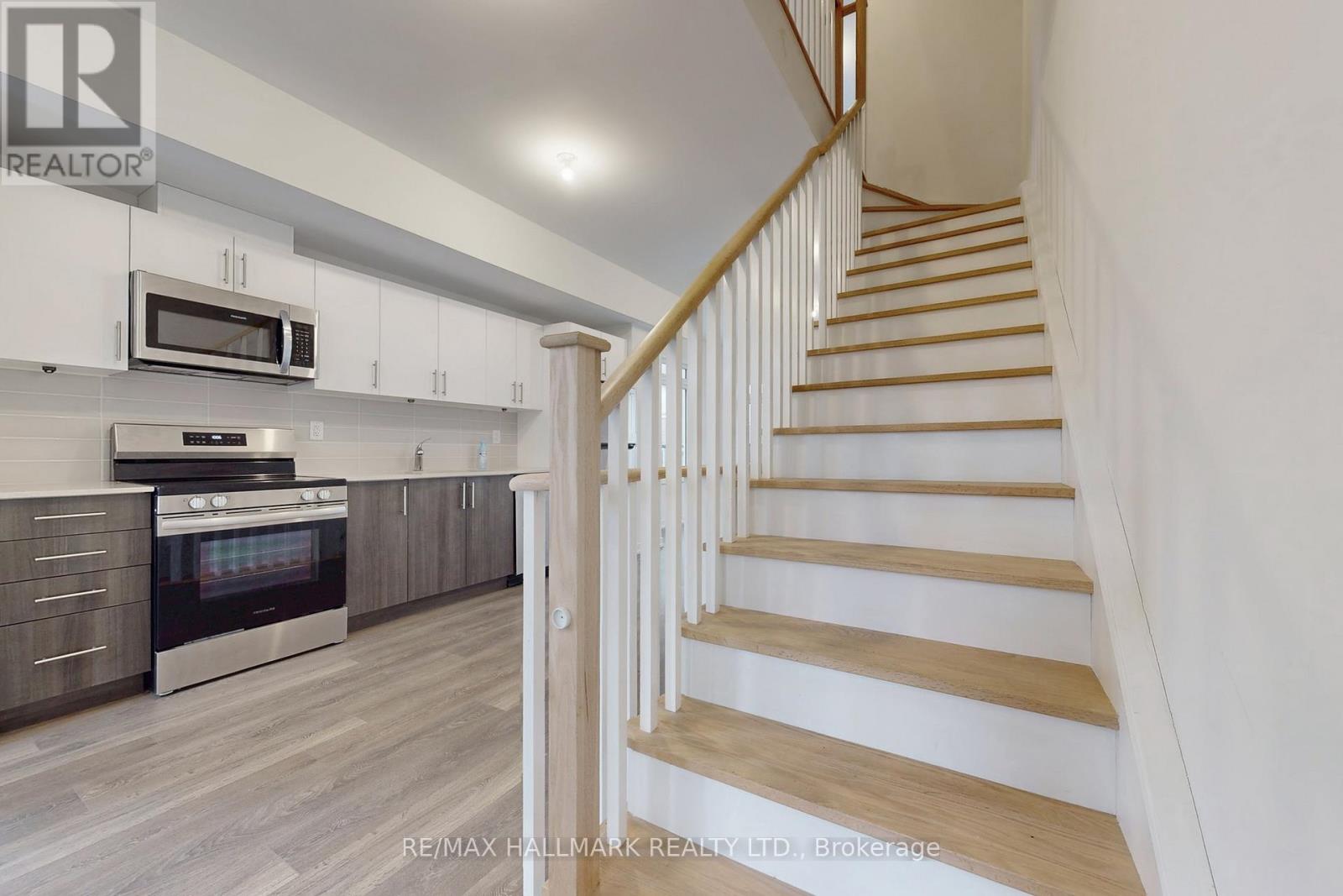 68a Tisdale Avenue, Toronto, Ontario  M4A 1C5 - Photo 13 - C12566996