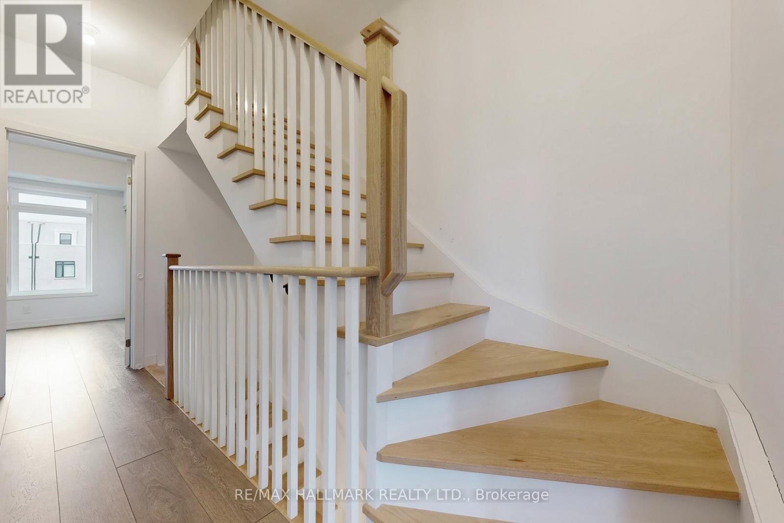 68a Tisdale Avenue, Toronto, Ontario  M4A 1C5 - Photo 24 - C12566996