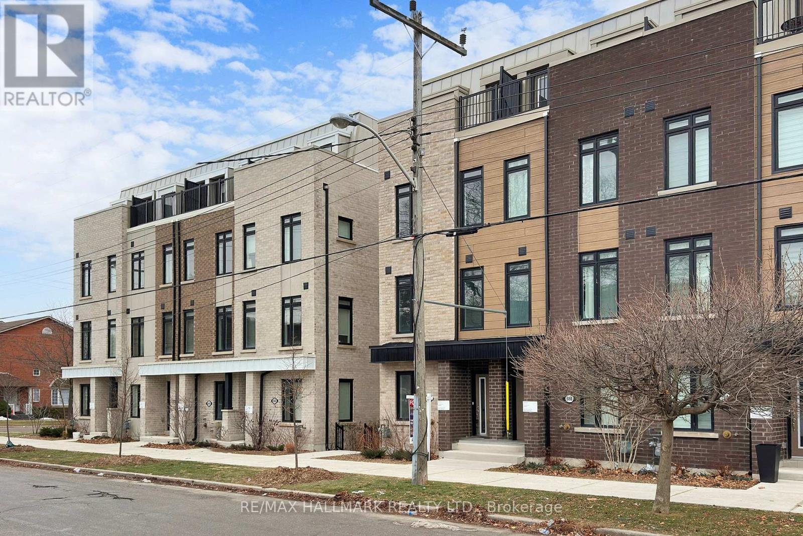 68a Tisdale Avenue, Toronto, Ontario  M4A 1C5 - Photo 3 - C12566996