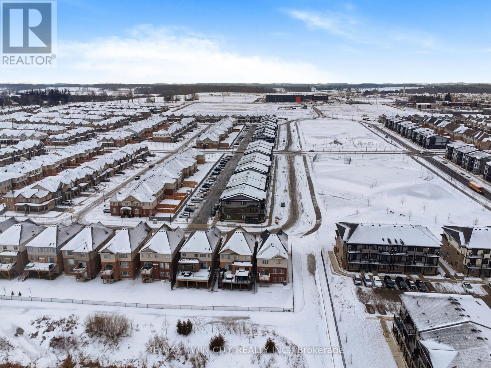 624 Beckview Crescent, Kitchener, Ontario  N2R 0R4 - Photo 47 - X12695748