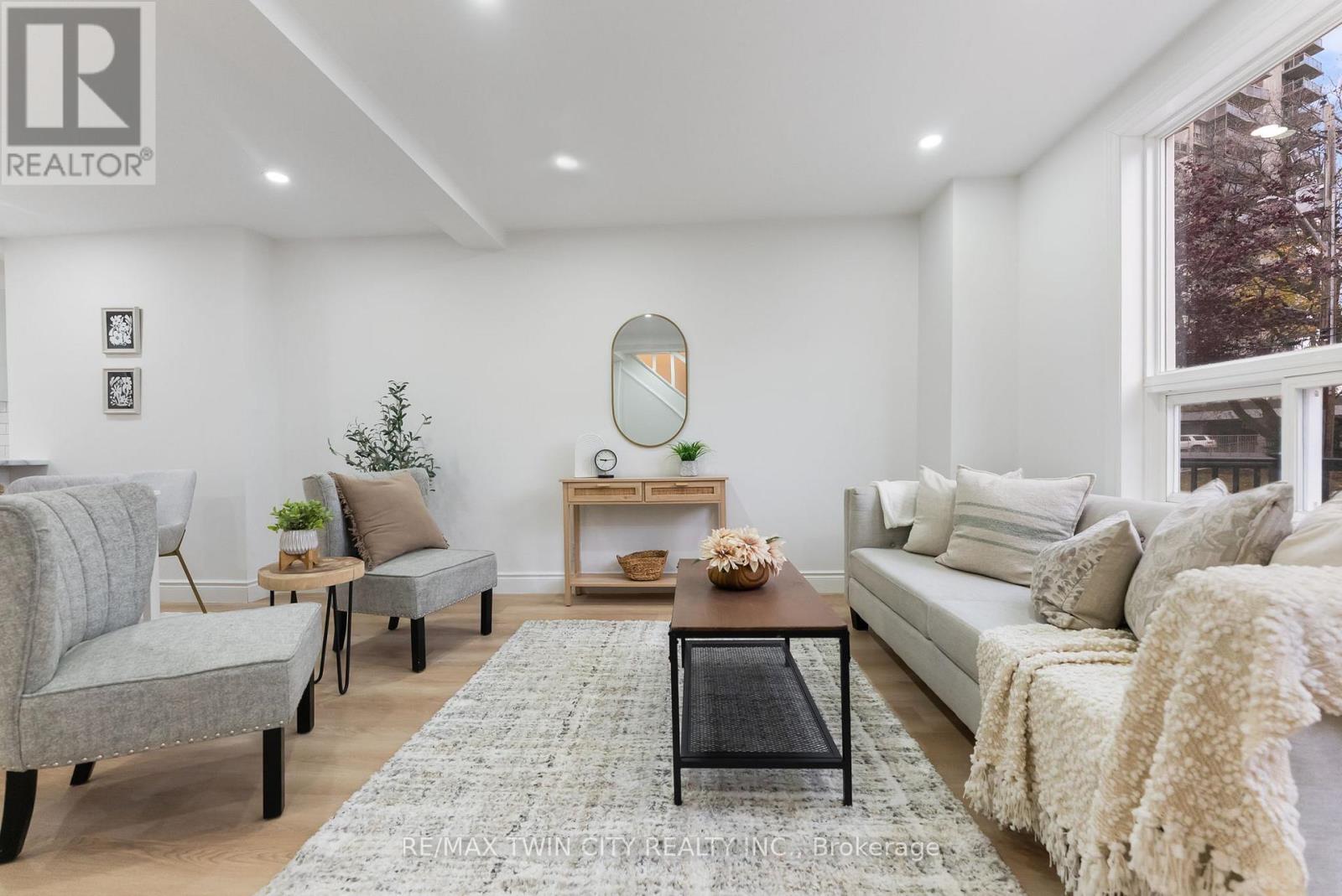 581 John Street N, Hamilton, Ontario  L8L 4S2 - Photo 6 - X12695814