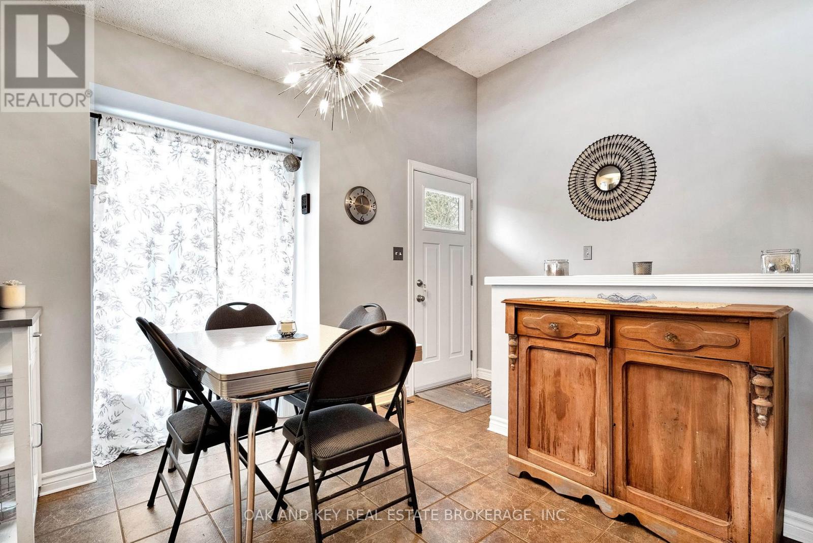 63 Dundee Court, London South, Ontario  N6C 5E4 - Photo 7 - X12695948