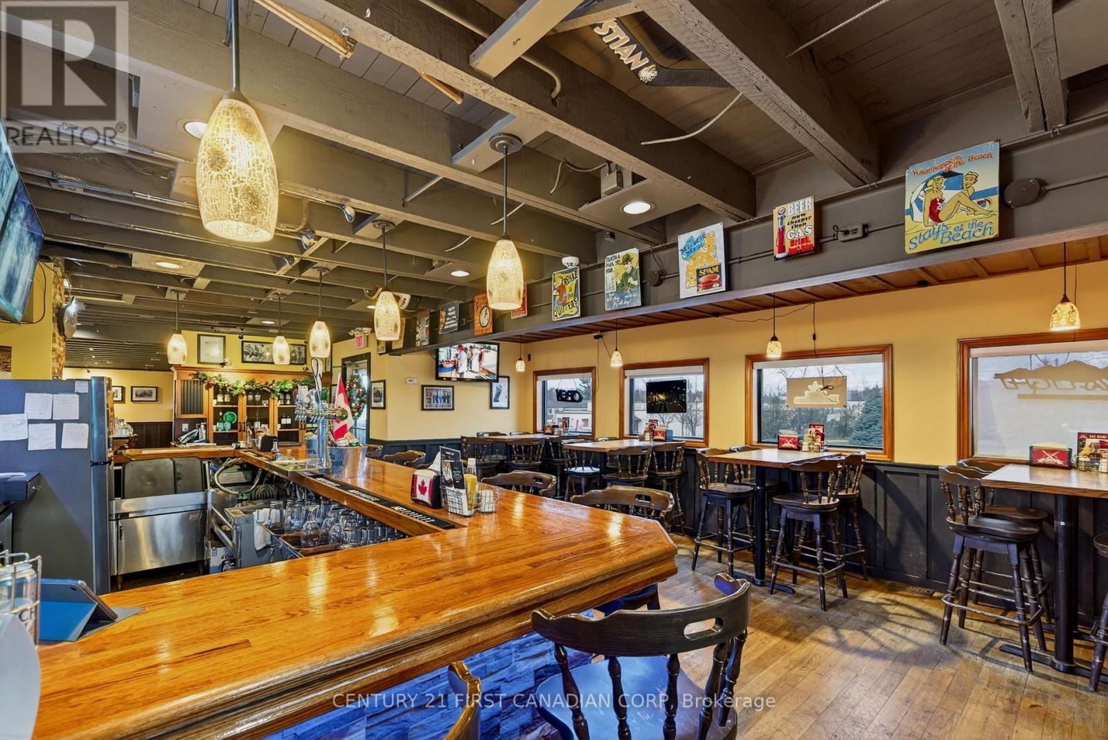 97 Main Street S, Lambton Shores, Ontario  N0N 1J0 - Photo 12 - X12695996