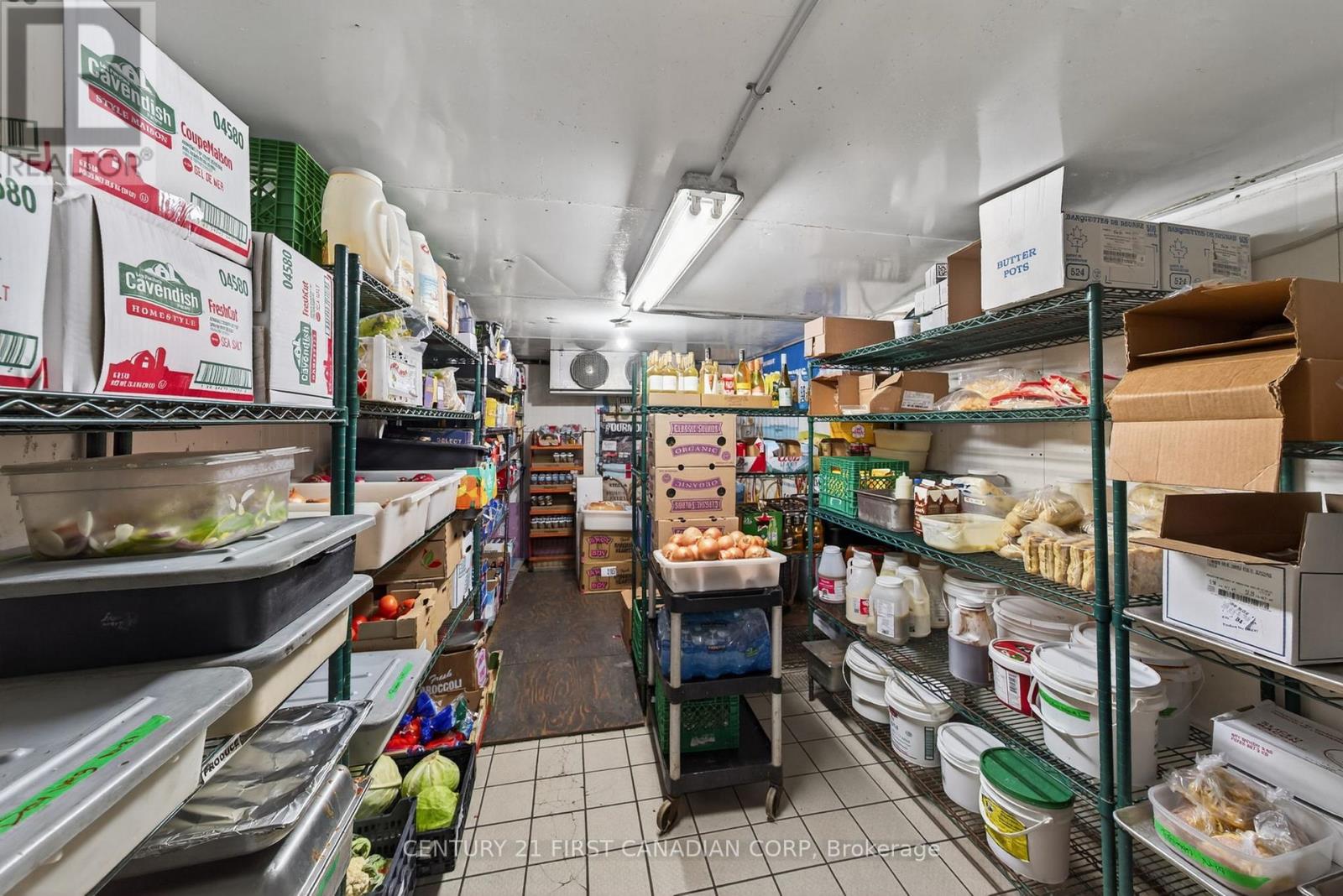 97 Main Street S, Lambton Shores, Ontario  N0N 1J0 - Photo 21 - X12695996