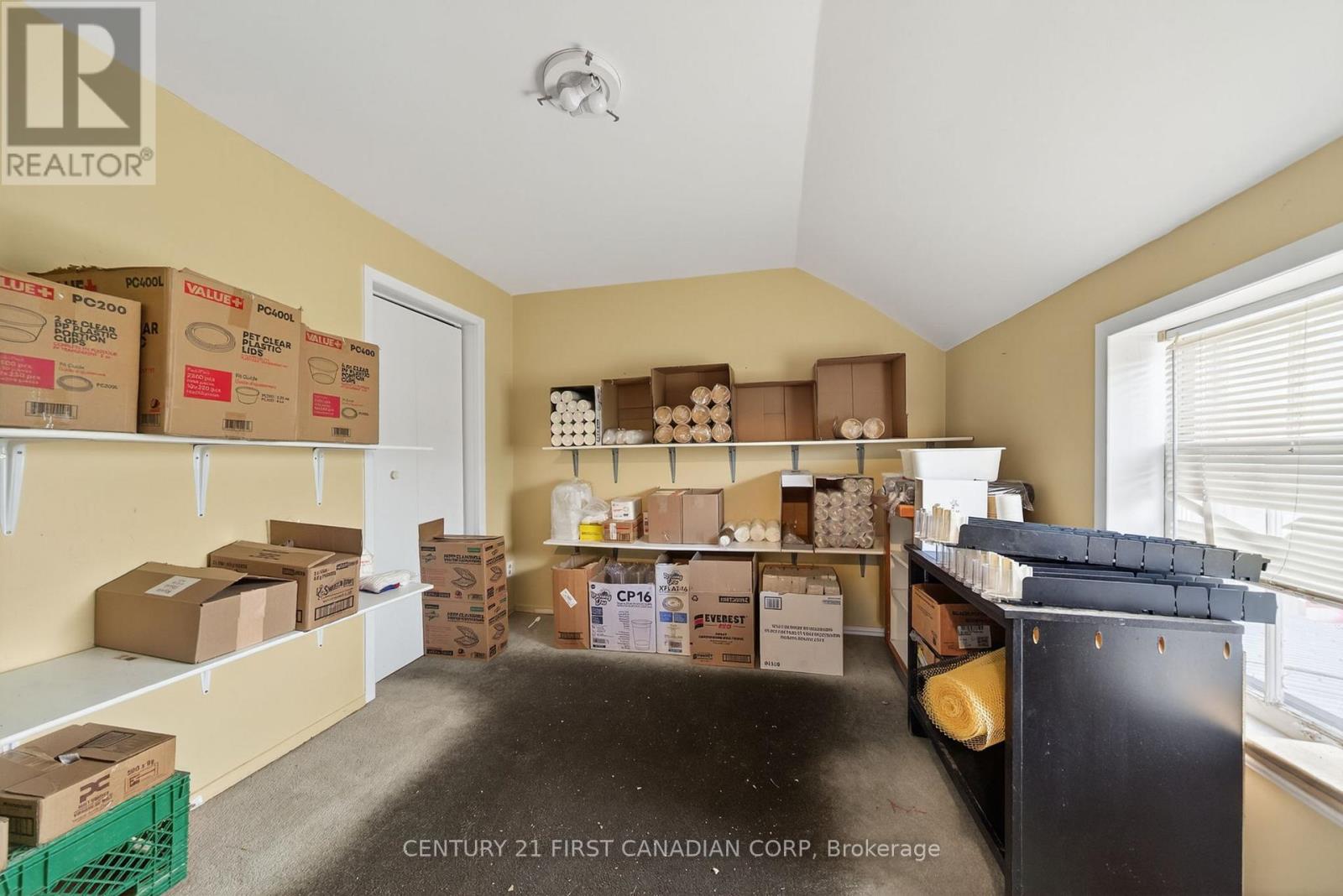 97 Main Street S, Lambton Shores, Ontario  N0N 1J0 - Photo 34 - X12695996