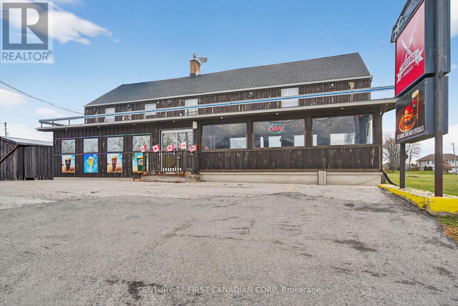 97 MAIN STREET S, Lambton Shores, Ontario