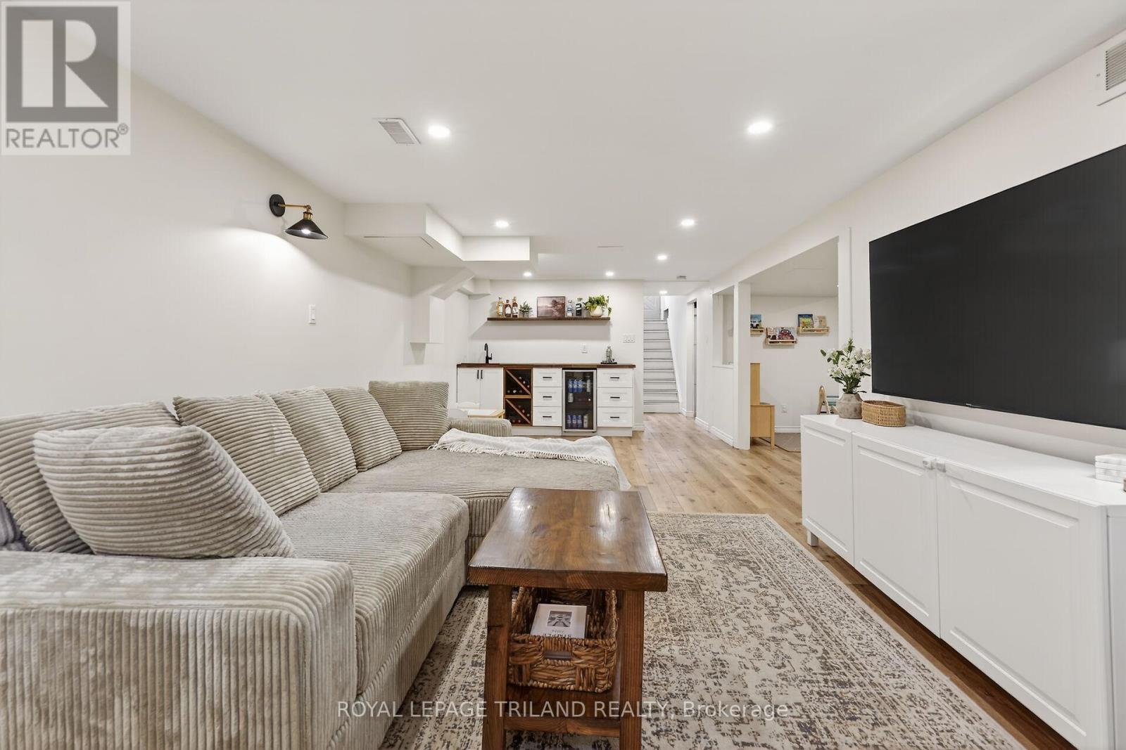 133 Delaware Street, Middlesex Centre, Ontario  N0L 1R0 - Photo 23 - X12696026