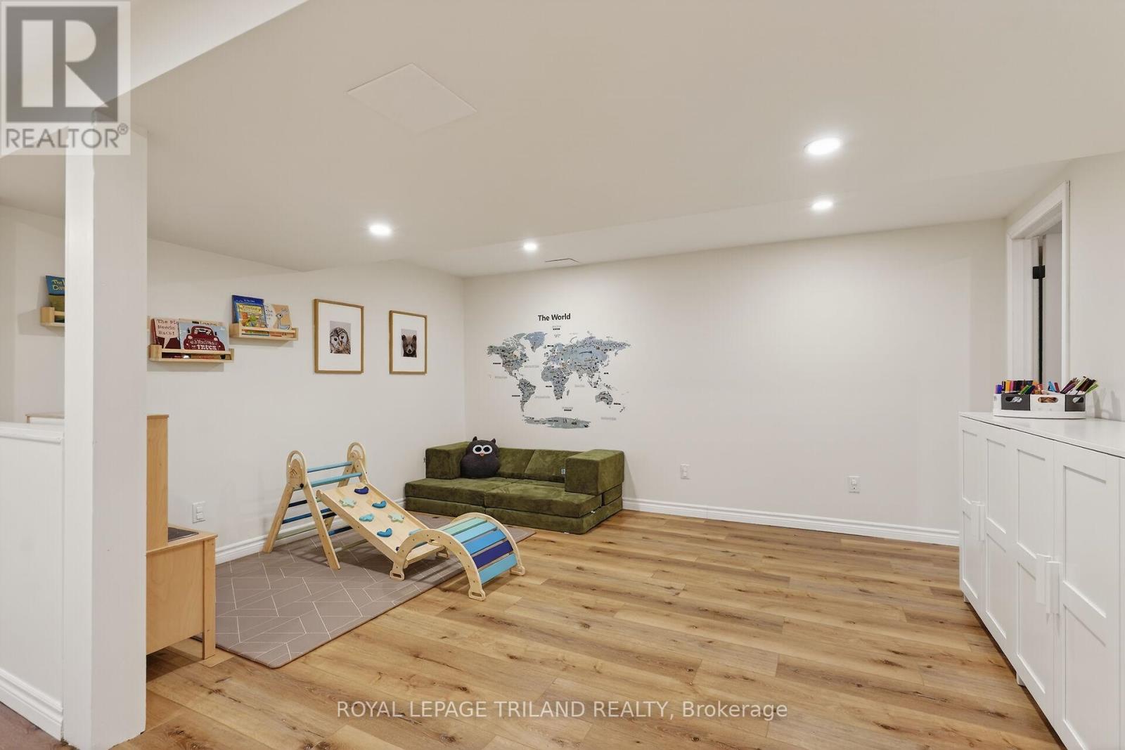 133 Delaware Street, Middlesex Centre, Ontario  N0L 1R0 - Photo 26 - X12696026