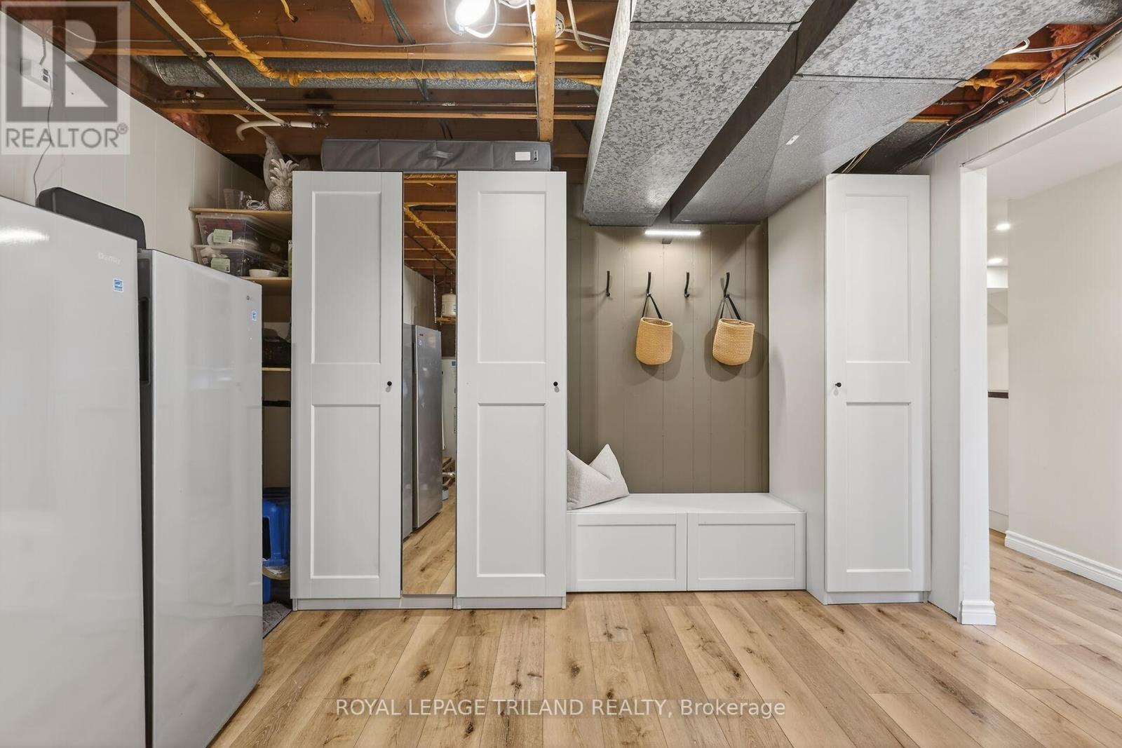 133 Delaware Street, Middlesex Centre, Ontario  N0L 1R0 - Photo 35 - X12696026