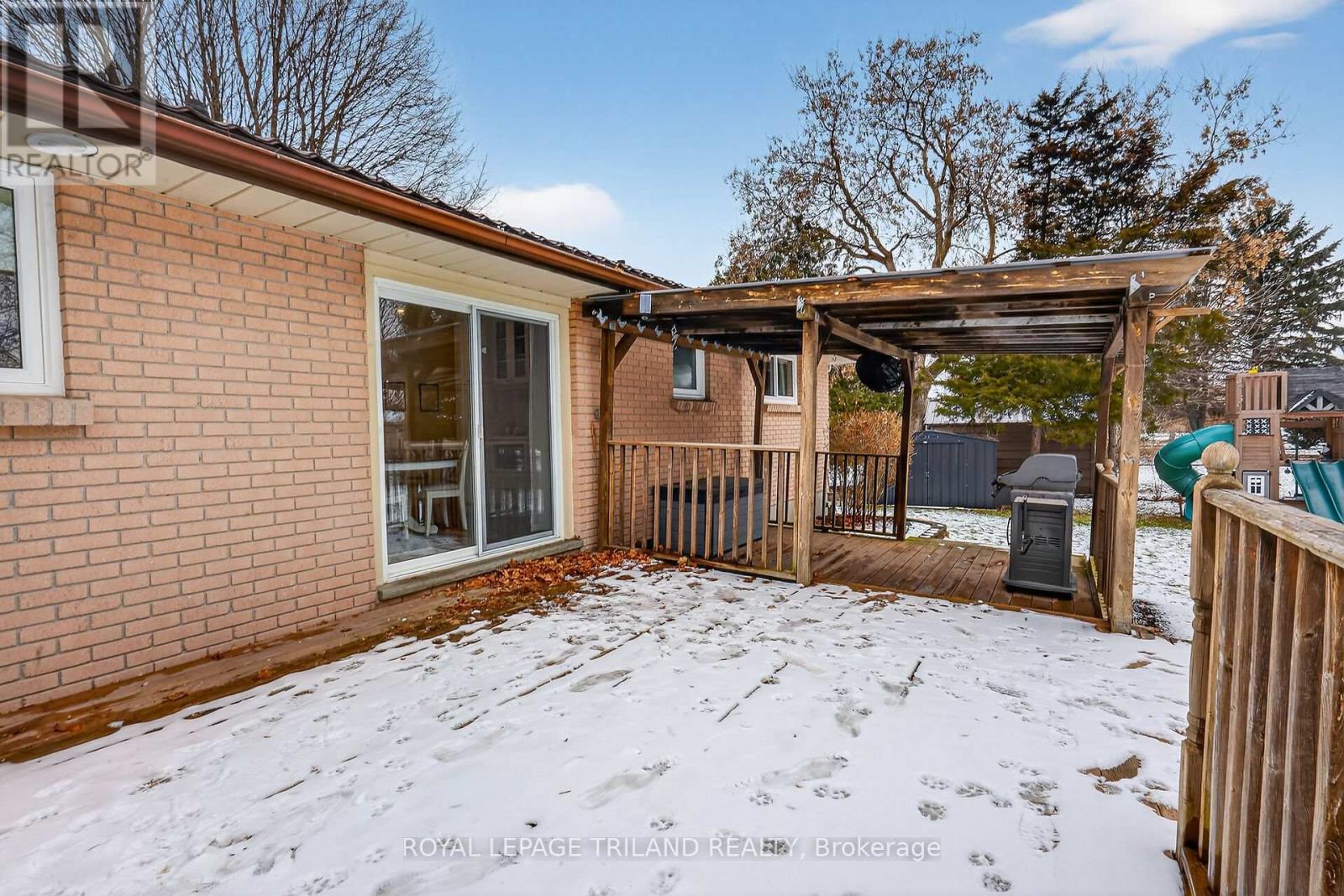 133 Delaware Street, Middlesex Centre, Ontario  N0L 1R0 - Photo 40 - X12696026