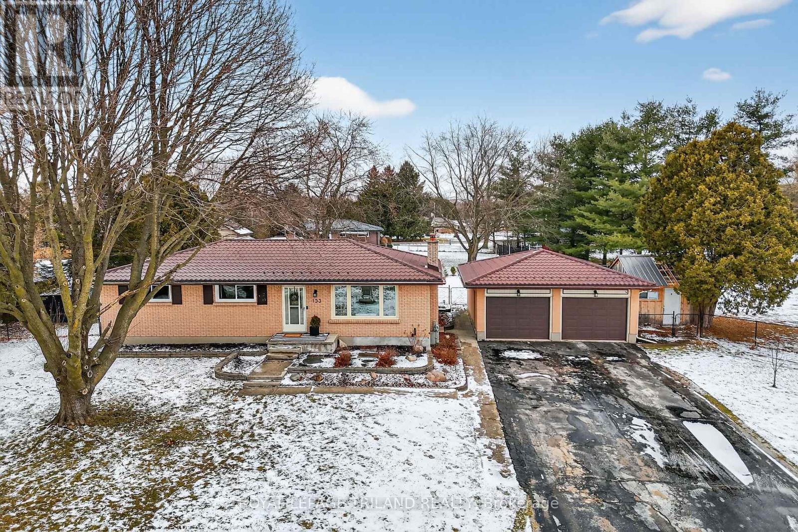 133 Delaware Street, Middlesex Centre, Ontario  N0L 1R0 - Photo 46 - X12696026