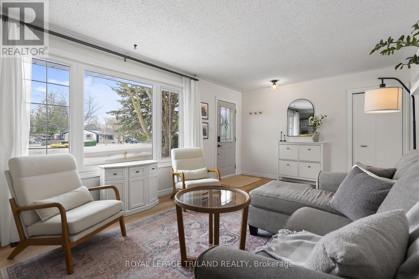 133 Delaware Street, Middlesex Centre, Ontario  N0L 1R0 - Photo 5 - X12696026