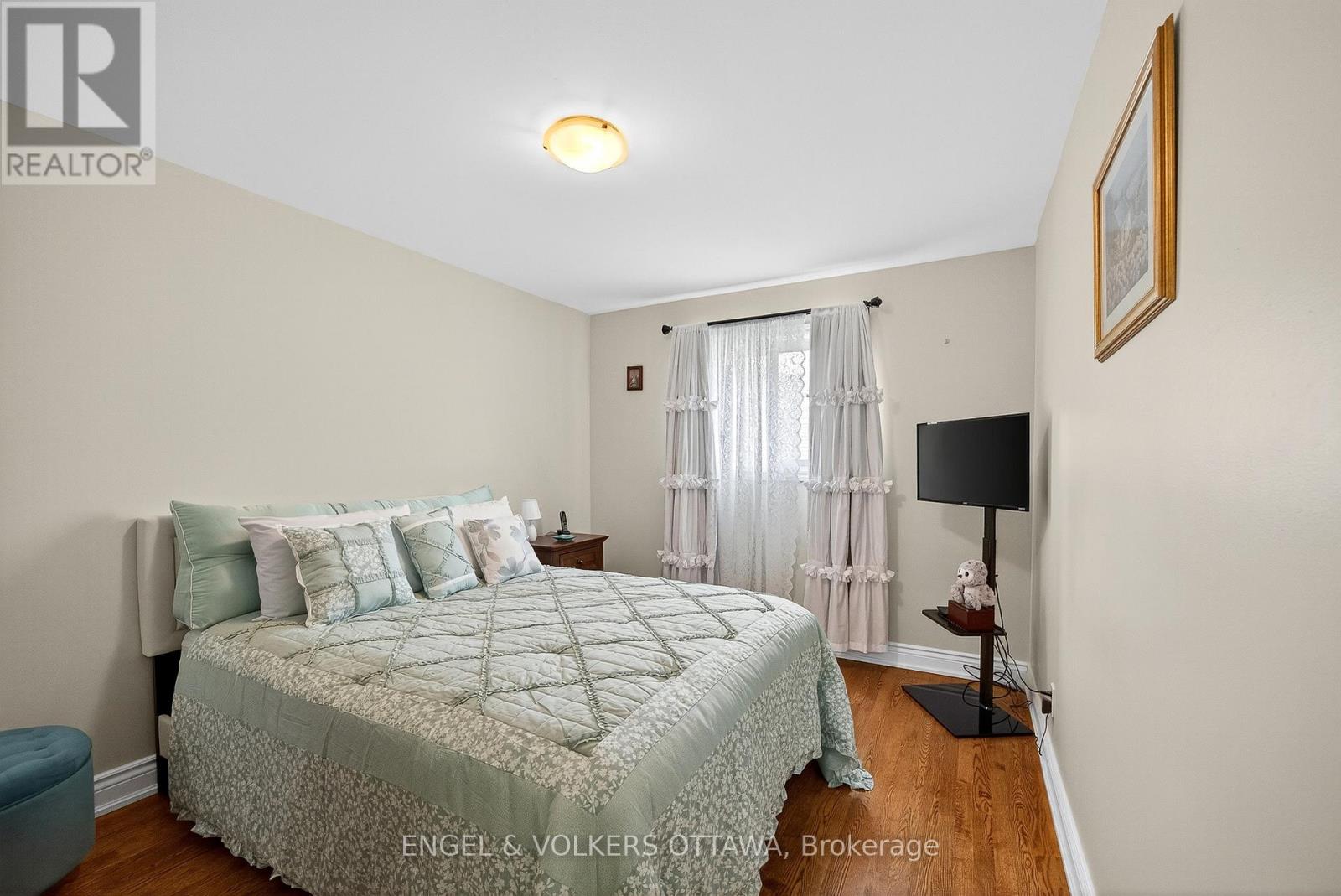 1291 Notting Hill Avenue, Ottawa, Ontario  K1V 6T5 - Photo 18 - X12695964