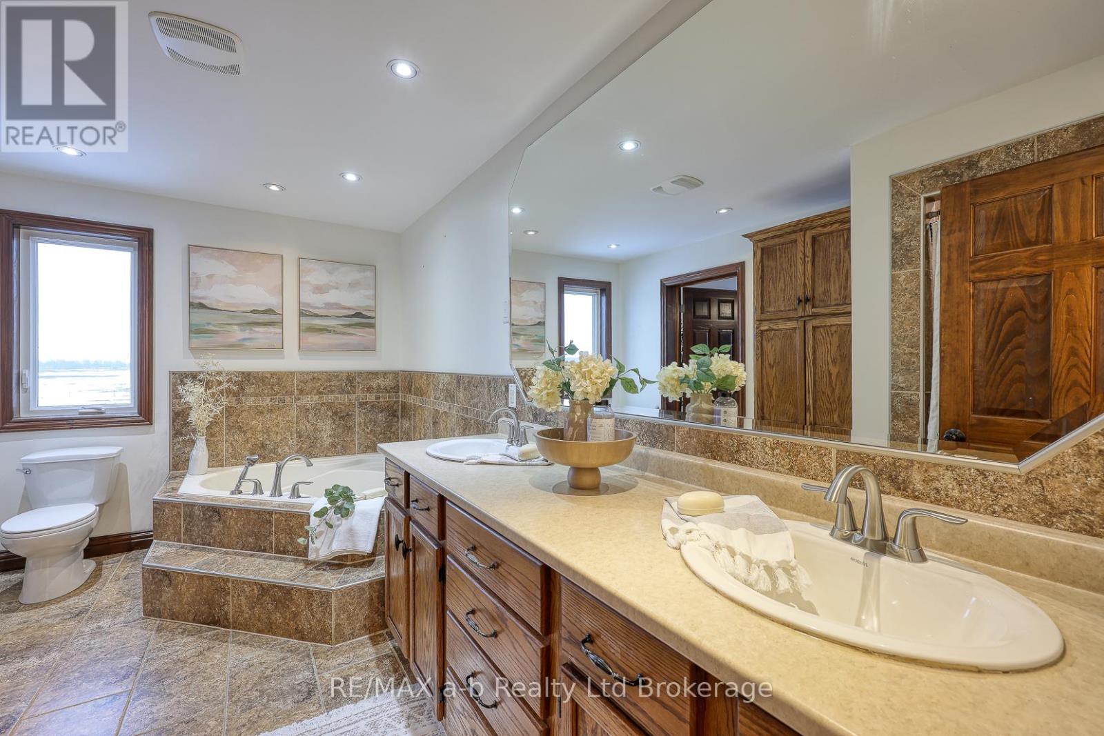 533968 Cedar Line, Norwich, Ontario  N0J 1C0 - Photo 25 - X12695934