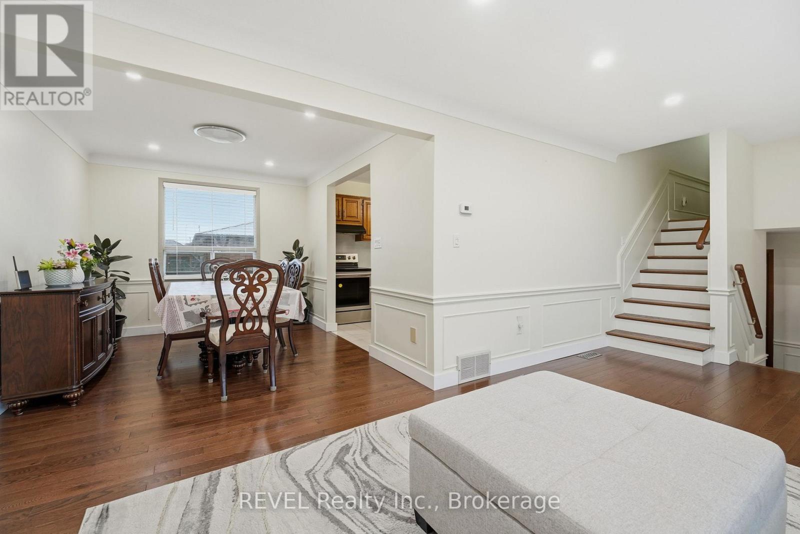 1 Laval Avenue, Welland, Ontario  L3B 4B9 - Photo 6 - X12695988