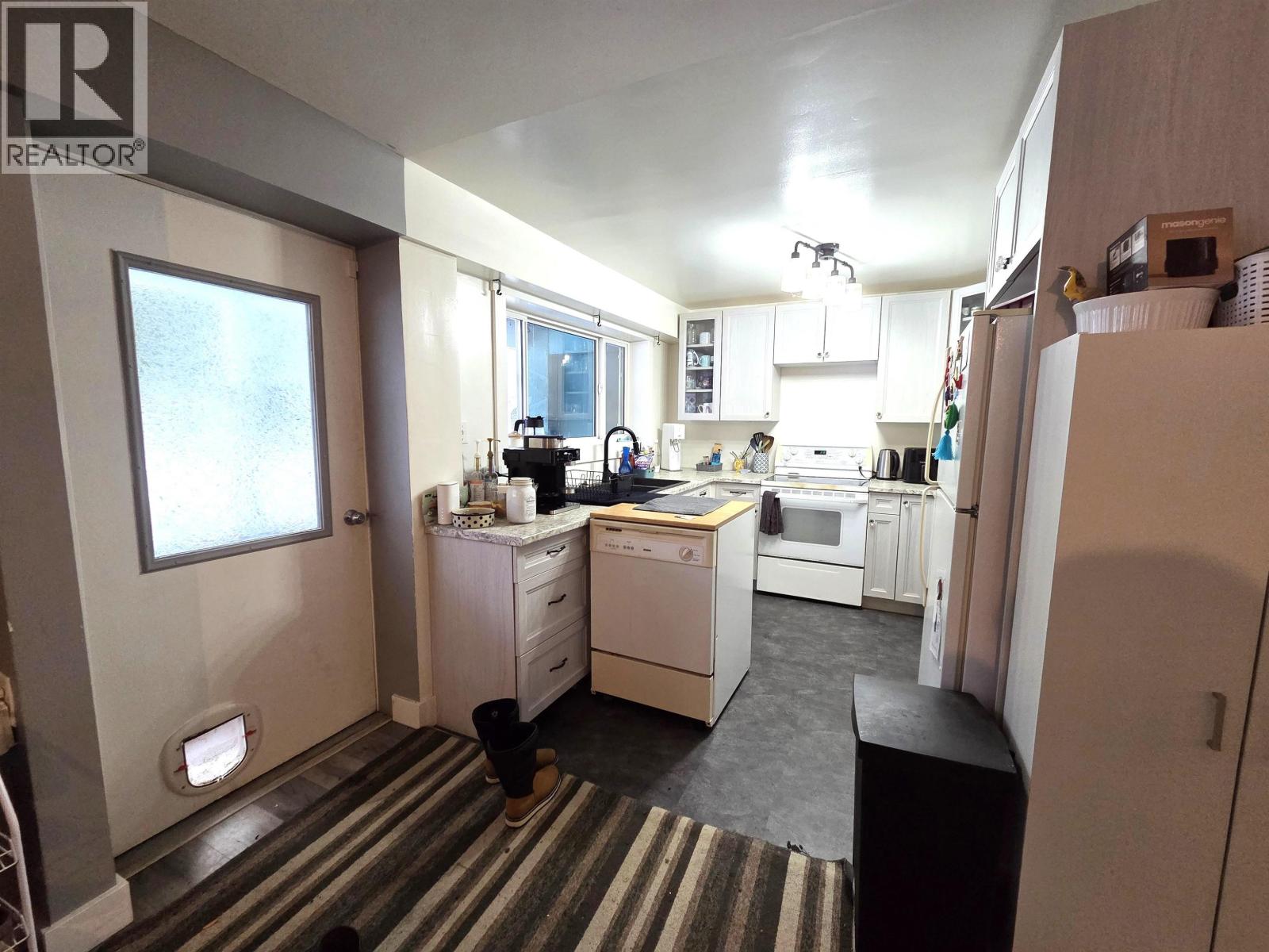 2434 Kroyer Street, Terrace, British Columbia  V8G 0G2 - Photo 4 - R3079135