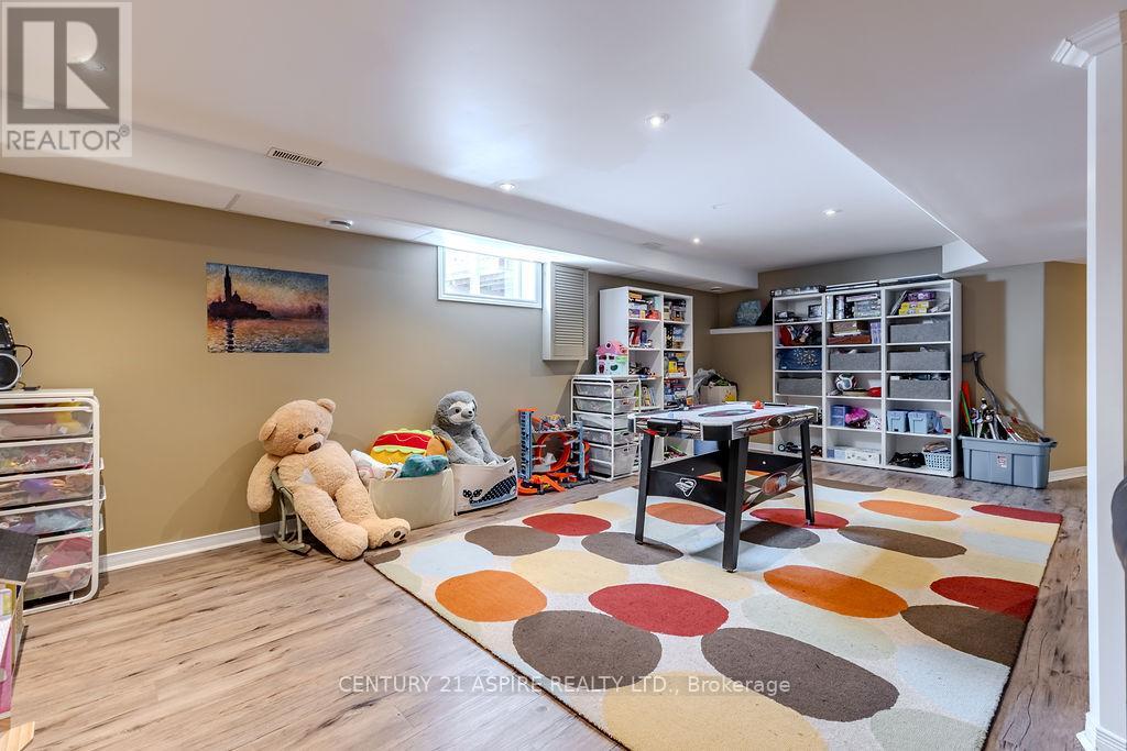 103 Stoneyfield Road, Laurentian Valley, Ontario  K8B 1B4 - Photo 24 - X12696004