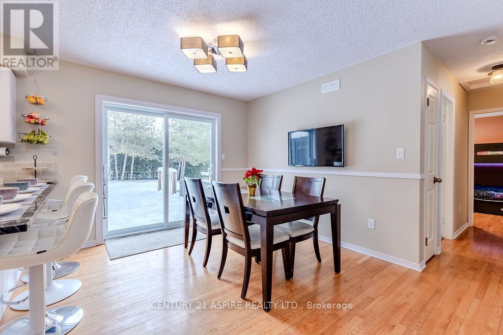 103 Stoneyfield Road, Laurentian Valley, Ontario  K8B 1B4 - Photo 7 - X12696004