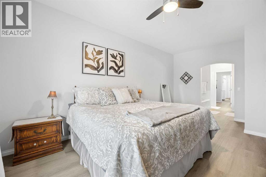 127 Invermere Close, Chestermere, Alberta  T1X 1L3 - Photo 21 - A2277017