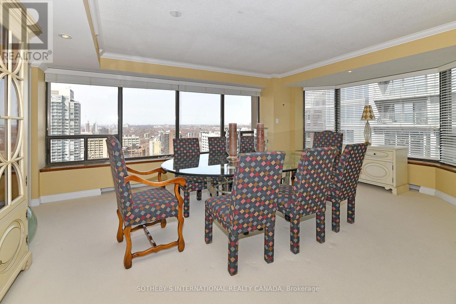 2202 - 175 Cumberland Street, Toronto, Ontario  M5R 3M9 - Photo 31 - C12695894