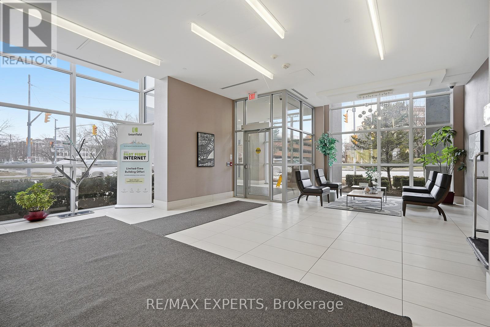 2511 - 275 Yorkland Road, Toronto, Ontario  M2J 0B4 - Photo 2 - C12695928