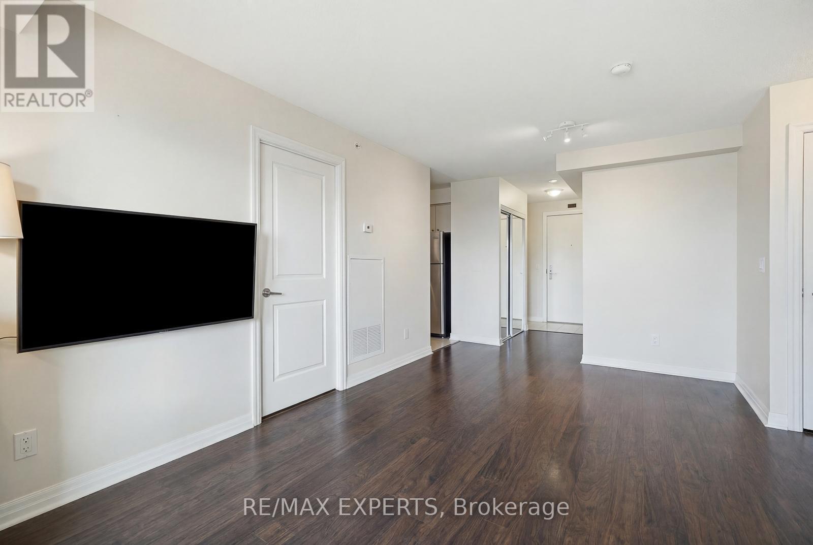 2511 - 275 Yorkland Road, Toronto, Ontario  M2J 0B4 - Photo 8 - C12695928