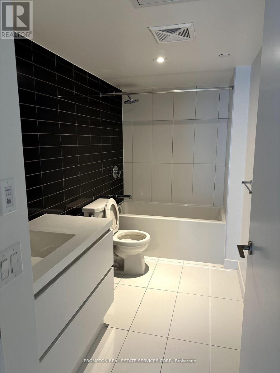 2909 - 75 Queens Wharf Road, Toronto, Ontario  M5V 0J8 - Photo 10 - C12695936