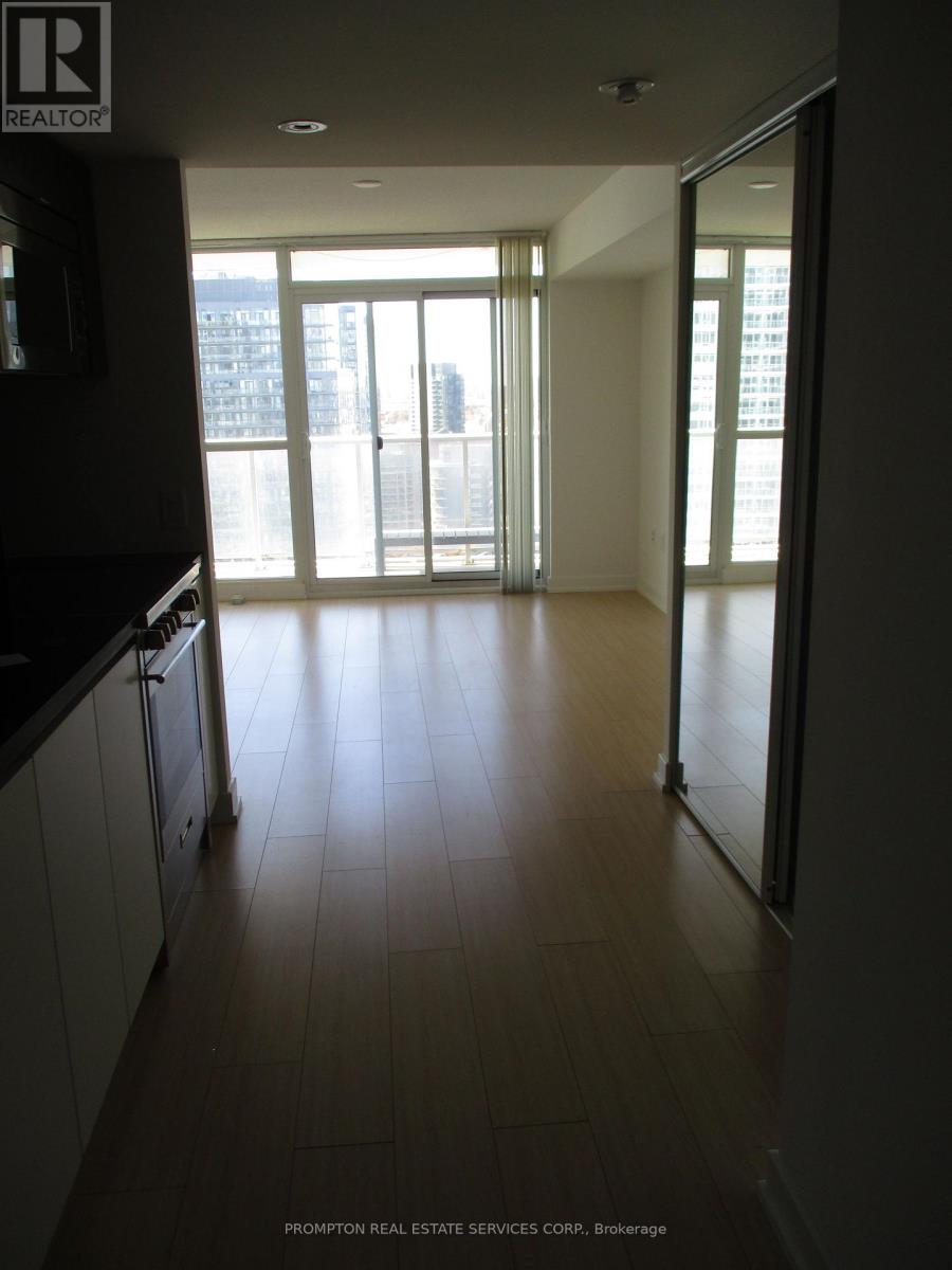 2909 - 75 Queens Wharf Road, Toronto, Ontario  M5V 0J8 - Photo 6 - C12695936