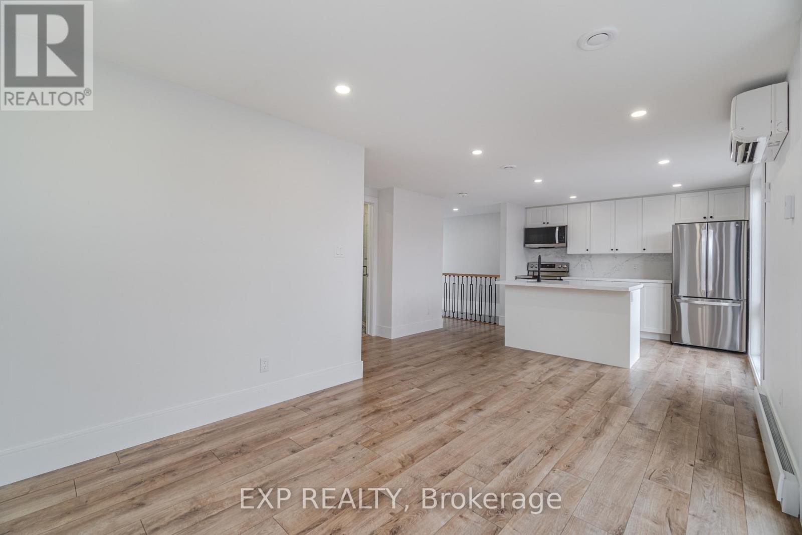 Laneway - 581 Crawford Street, Toronto, Ontario  M6G 3K1 - Photo 13 - C12695940