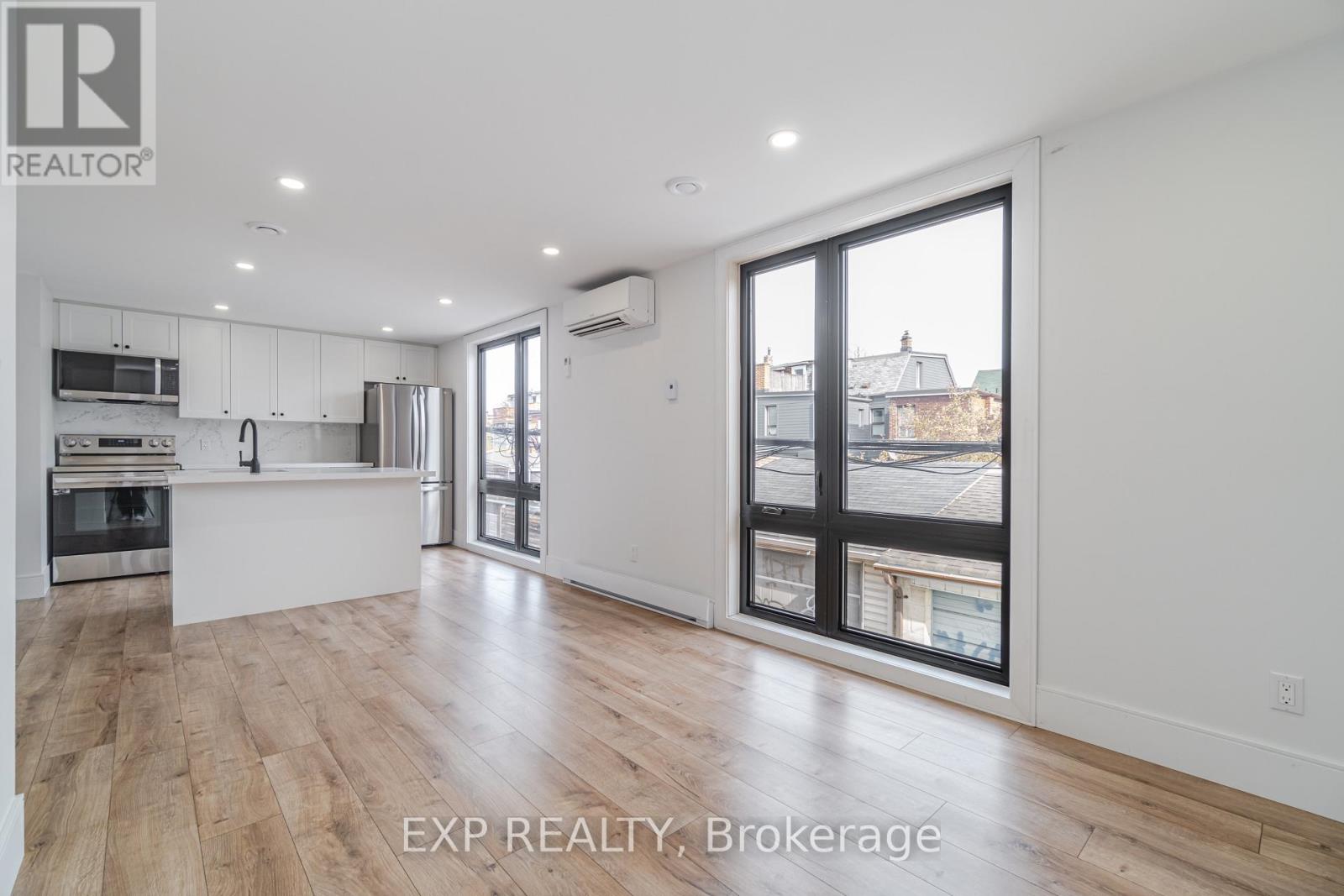 Laneway - 581 Crawford Street, Toronto, Ontario  M6G 3K1 - Photo 14 - C12695940