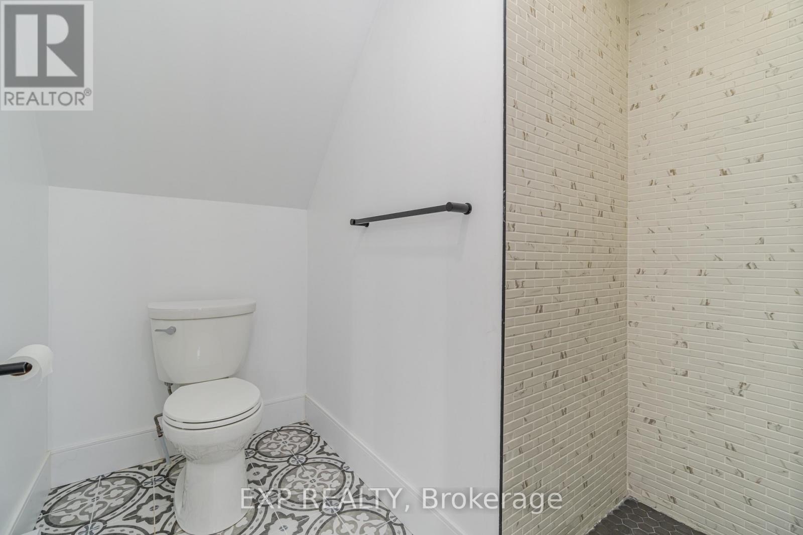 Laneway - 581 Crawford Street, Toronto, Ontario  M6G 3K1 - Photo 20 - C12695940