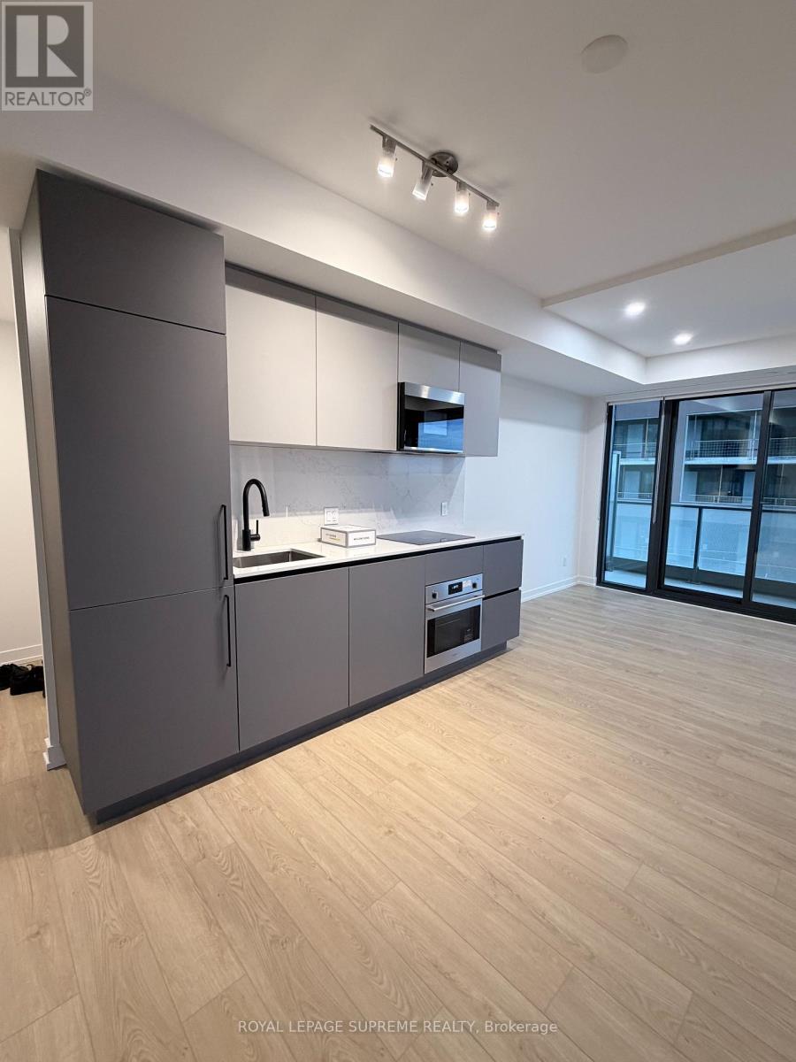 1504 - 35 Parliament Street, Toronto, Ontario  M6P 2T3 - Photo 5 - C12696002