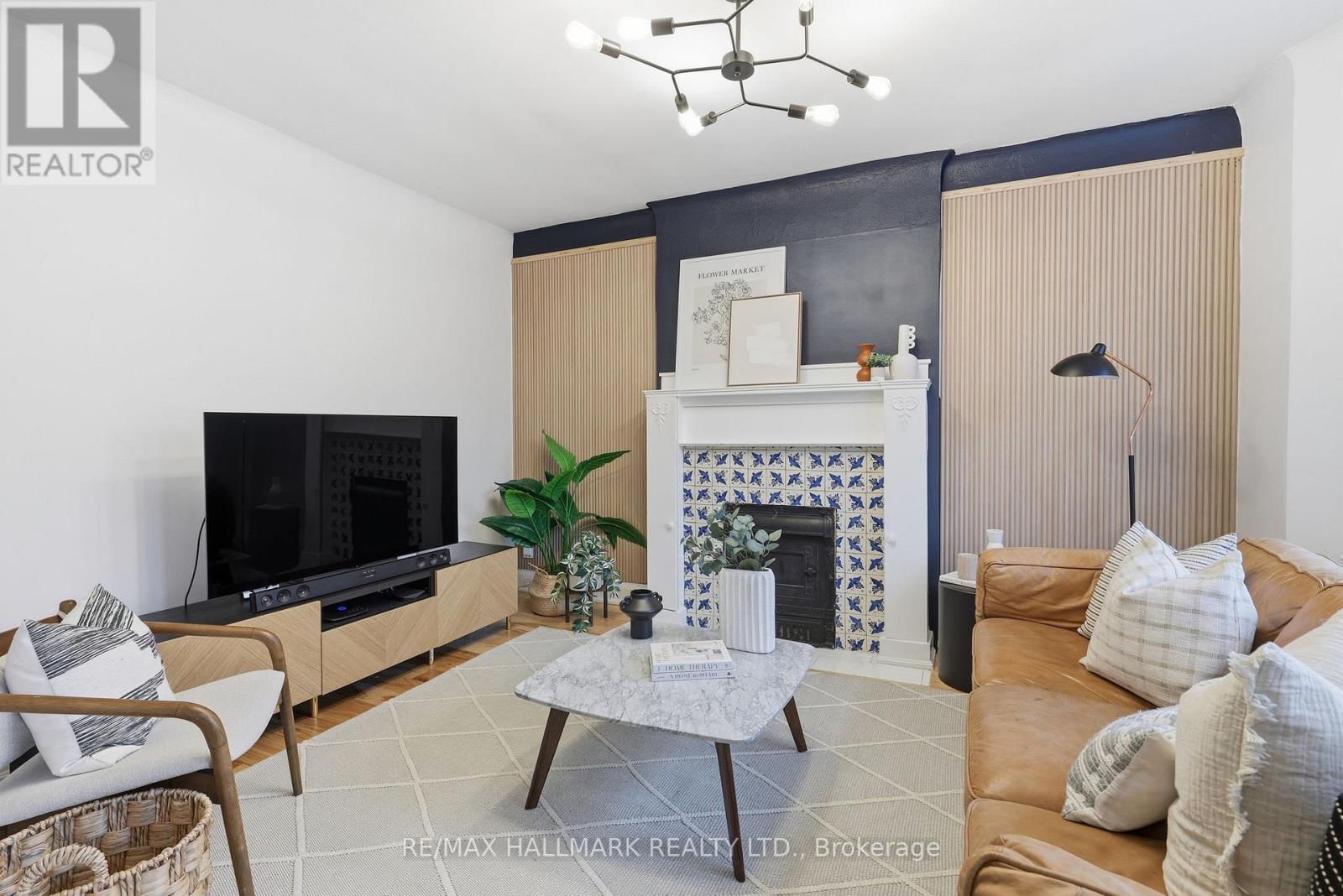 93 Dixon Avenue, Toronto, Ontario  M4L 1N8 - Photo 22 - E12695868