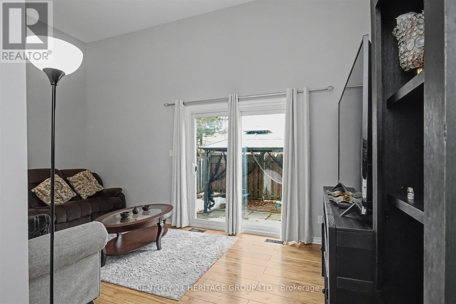 1133 Ritson Road, Oshawa, Ontario  L1G 7T3 - Photo 10 - E12695892