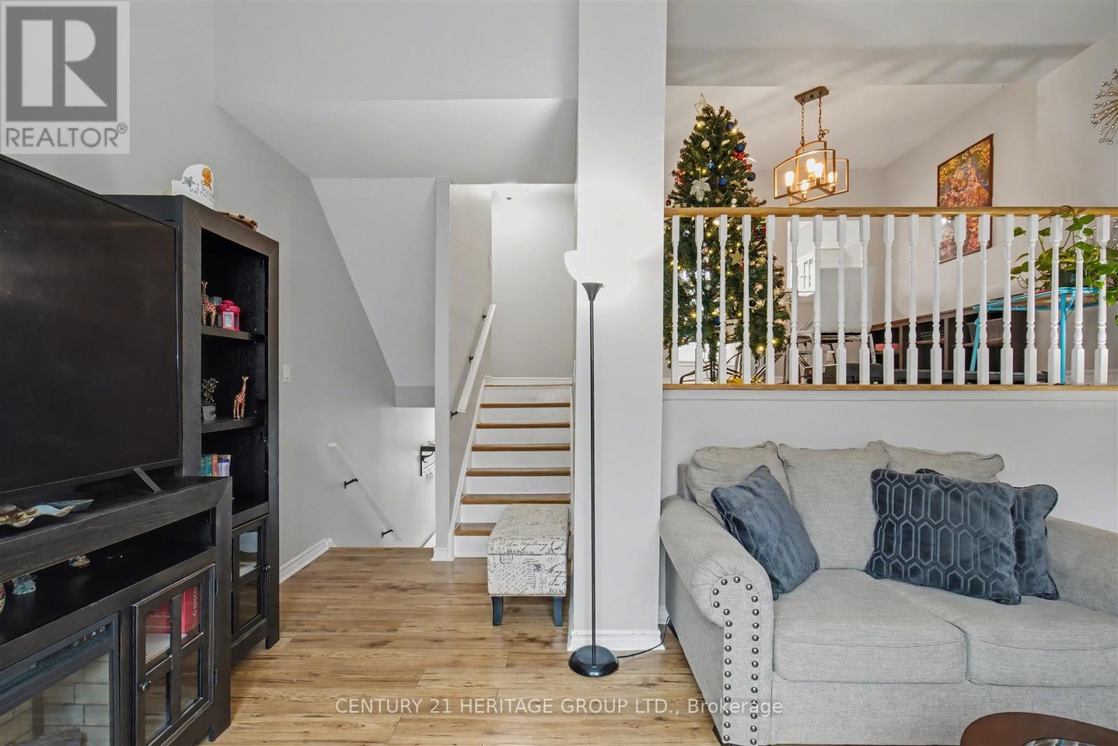 1133 Ritson Road, Oshawa, Ontario  L1G 7T3 - Photo 8 - E12695892