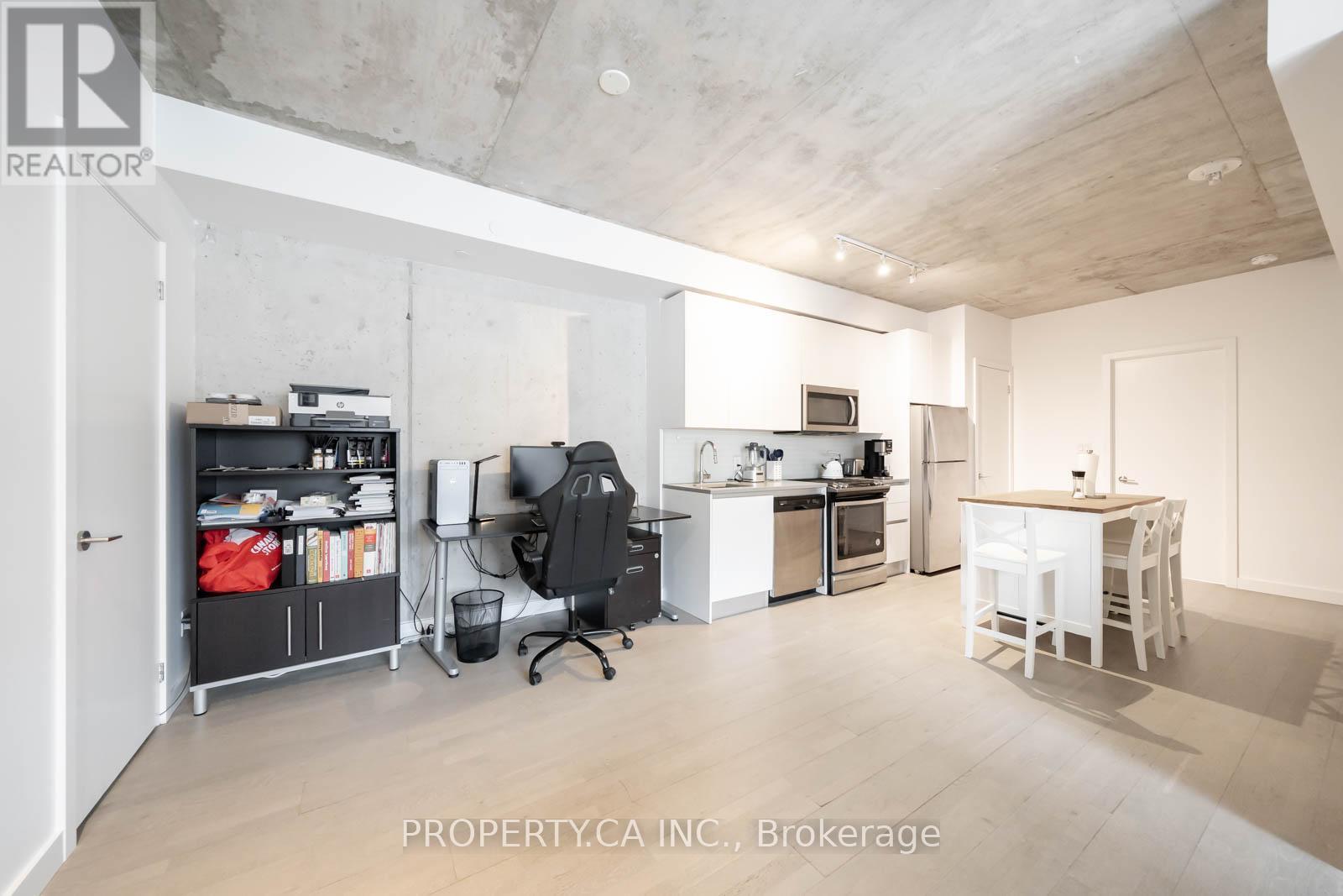 308 - 246 Logan Avenue, Toronto, Ontario  M4M 0E9 - Photo 5 - E12695968