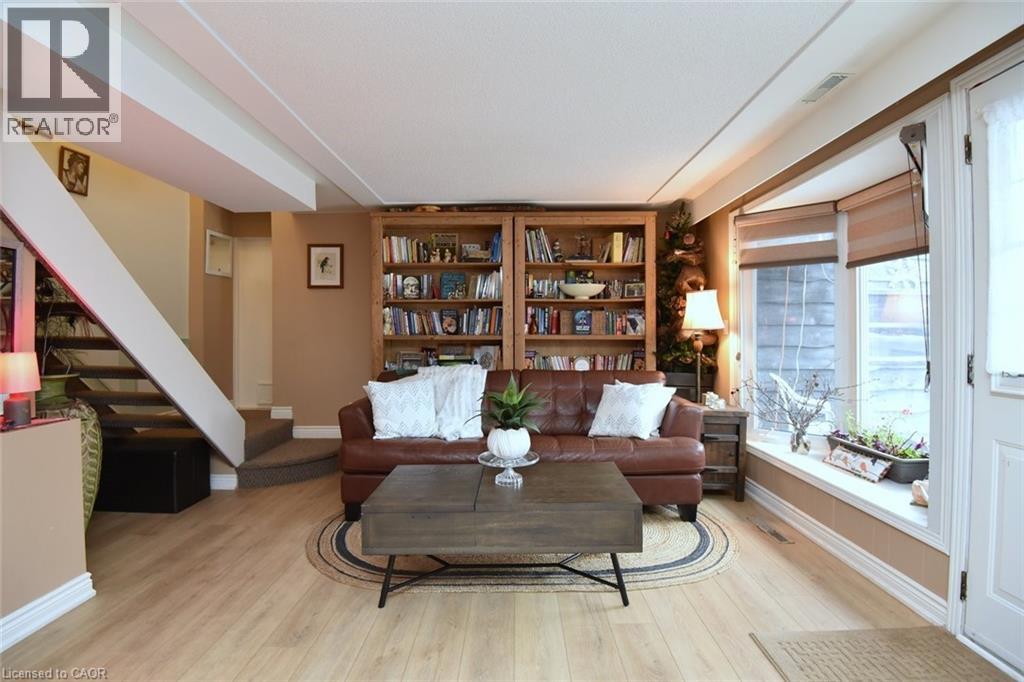 57 12th Concession Road E Unit# 1, Freelton, Ontario  L8B 1C4 - Photo 8 - 40798320