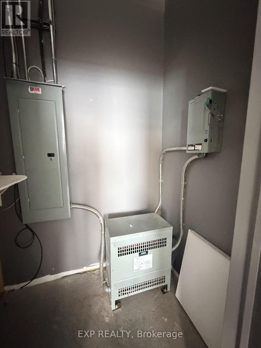 108+118 - 65 Denzil Doyle Court, Ottawa, Ontario  K2M 2G8 - Photo 8 - X12687940