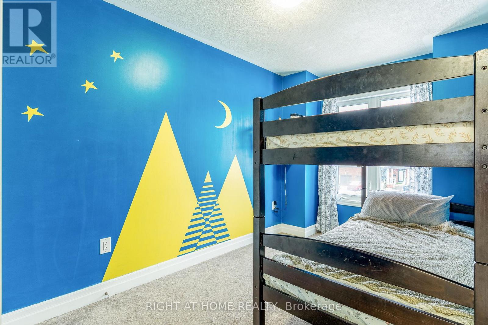 48 Morris Drive, Essa, Ontario  L3W 0M5 - Photo 40 - N12695888