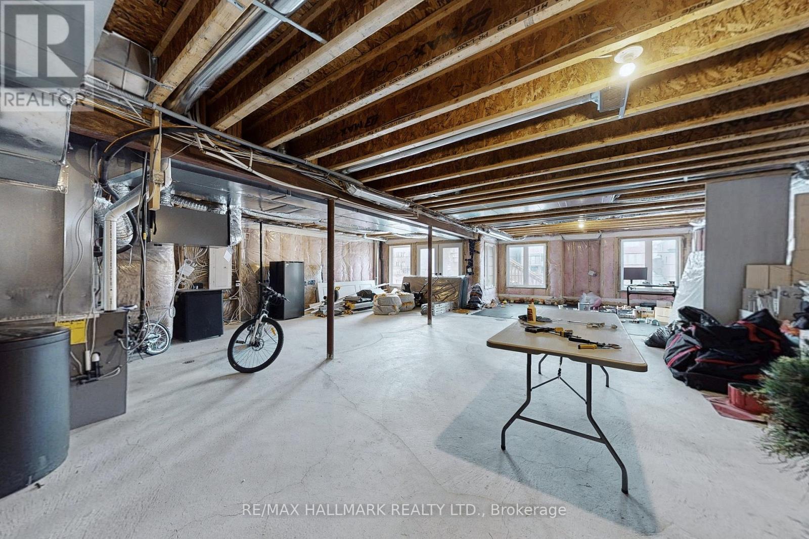 42 Meadow Vista Crescent, East Gwillimbury, Ontario  L9N 0T4 - Photo 39 - N12695952